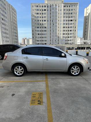 NISSAN SENTRA 2.0 SL 16V GASOLINA 4P AUTOMÁTICO